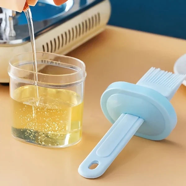 Portable Silicone Oil Brush Bottle